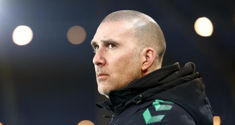  - ASSE : Laurent Batlles tacle ses joueurs après la défaite contre Metz