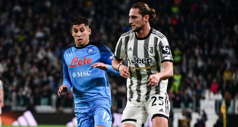  - Naples s'impose contre la Juventus et fait un pas de plus vers le titre