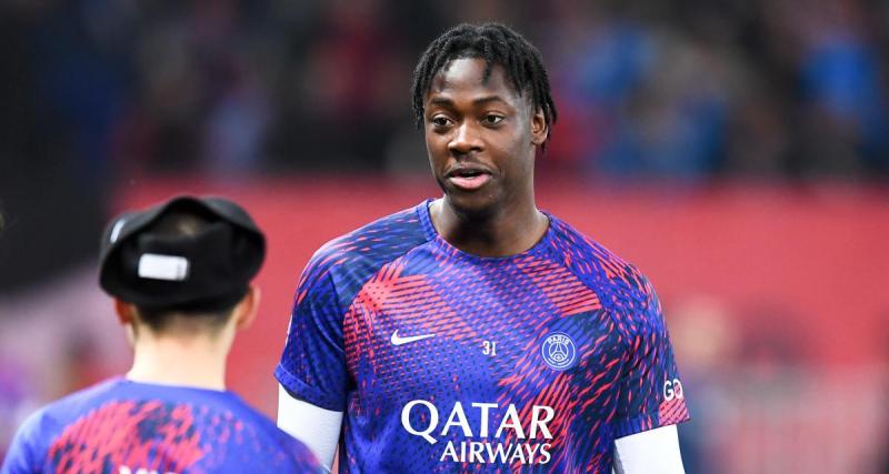  - PSG – Mercato : un club de Bundesliga frappe à la porte pour Bitshiabu