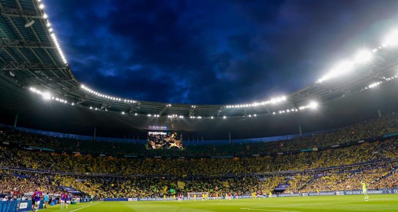  - Nantes - Toulouse : la préfecture va interdire les cartons rouges et les sifflets, des grilles installées au Stade de France