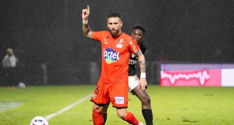  - Laval : fin de saison pour un défenseur 