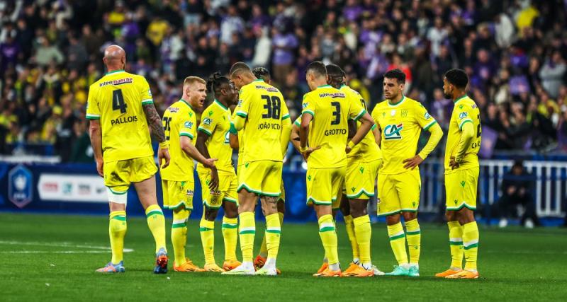  - PSG : quand les supporters parisiens se déchaînent contre le FC Nantes avant la finale
