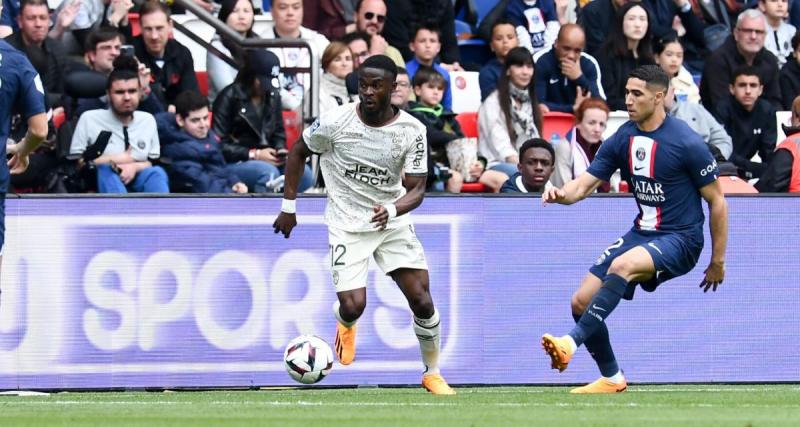  - PSG - Lorient : incroyable, déjà un expulsé pour Paris !