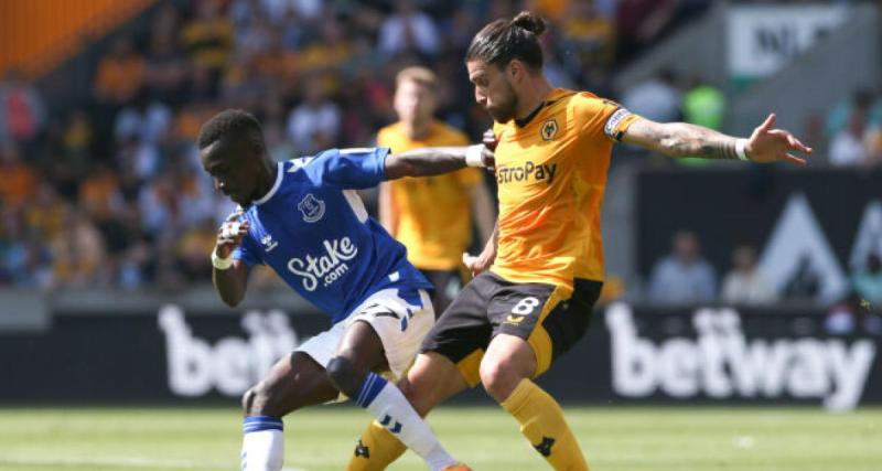  - Barça : une cible annoncée du milieu fait le point sur son avenir