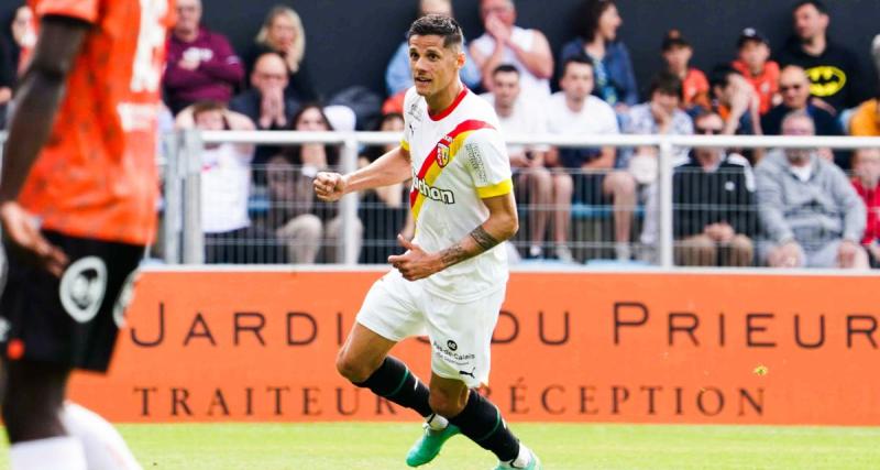  - Le RC Lens mène à Lorient à la pause, la 2ème place se rapproche