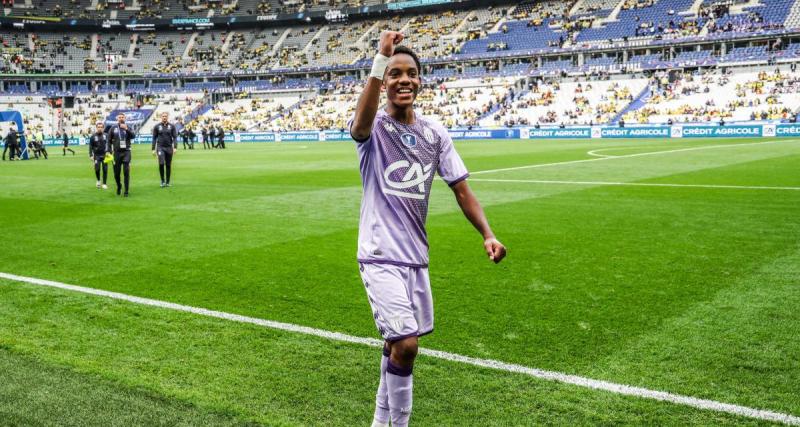  - Monaco : un espoir signe professionnel (off)