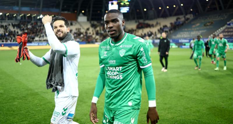  - ASSE - Mercato : Nkounkou est tenté par un départ en Ligue 1