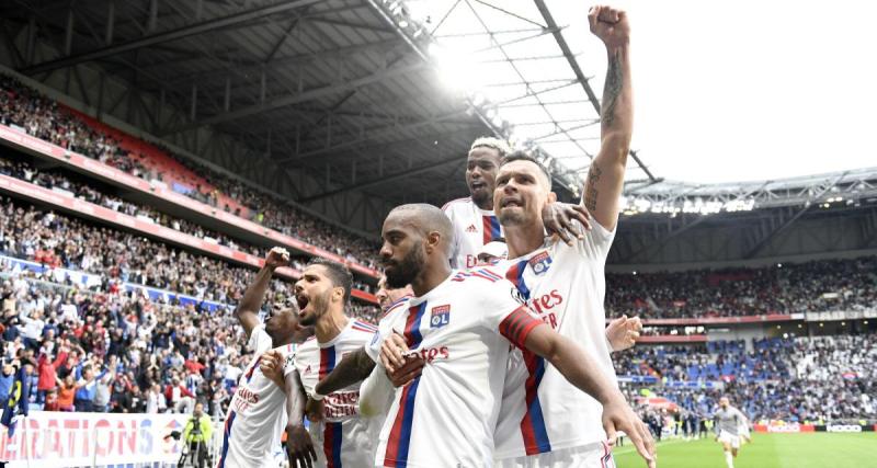  - OL – Reims : les maillots des Gones décorés d'un patch en hommage à Aulas