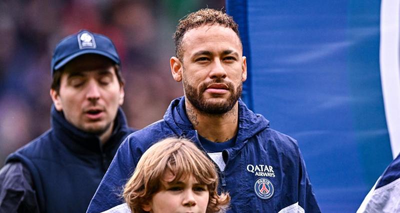  - PSG : Neymar réagit au onzième titre de champion 