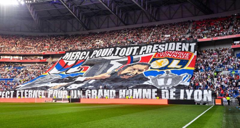  - OL – Reims : les magnifiques tifos en l’honneur de Jean-Michel Aulas 