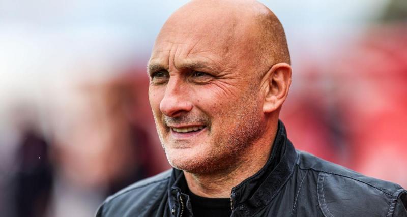  - Un entraîneur de Ligue 1 ouvre la porte à un départ !