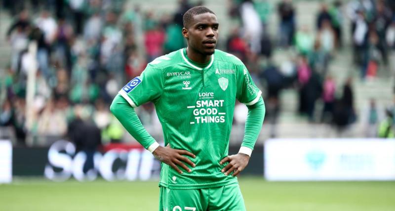  - Saint-Étienne : Niels Nkounkou, parti pour rester ?