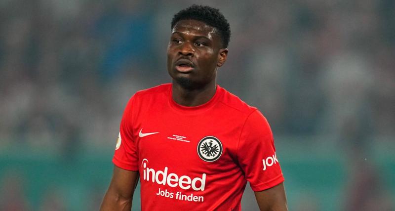  - PSG - Mercato : Paris officialise le premier départ de l'été