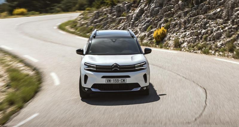  - Le Citroën C5 Aircross se décline dans une nouvelle motorisation hybride 48V de 136 chevaux