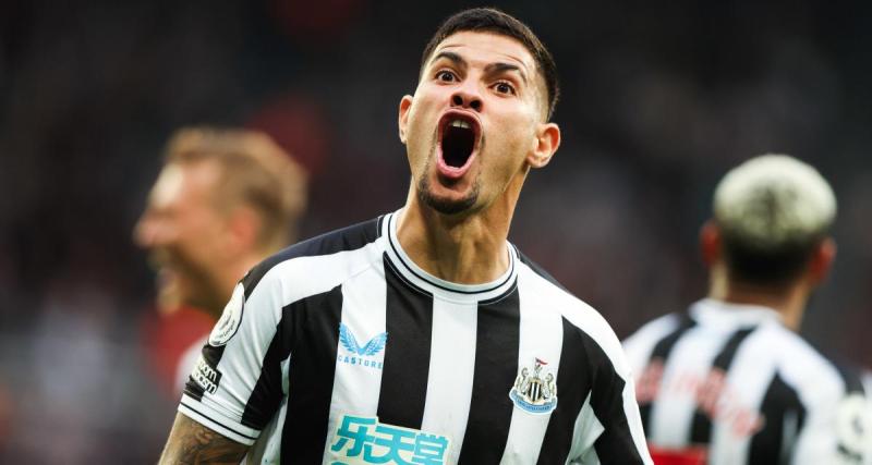  - PSG, FC Barcelone - Mercato : les deux clubs s’arrachent un ancien crack de l’OL 