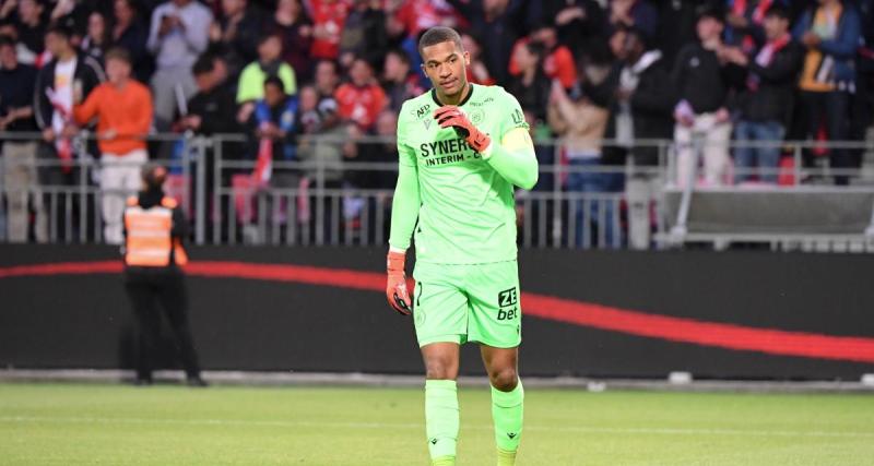  - Nantes : Antoine Kombouaré vole au secours d'Alban Lafont