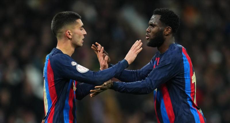  - Barça : un cador anglais vient aux nouvelles pour un joueur annoncé sur le départ !