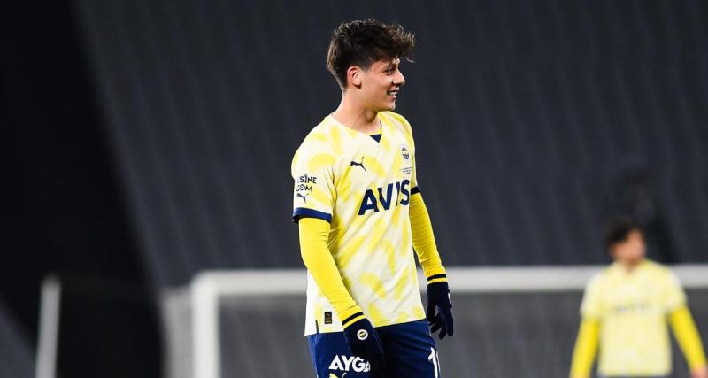  - PSG : le club doublé par le Barça pour une pépite à 20 millions ?