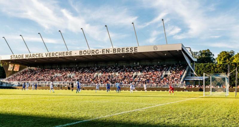  - Bourg-en-Bresse : la tribune Nord du stade Marcel Verchère gratuite pour la réception de Dunkerque