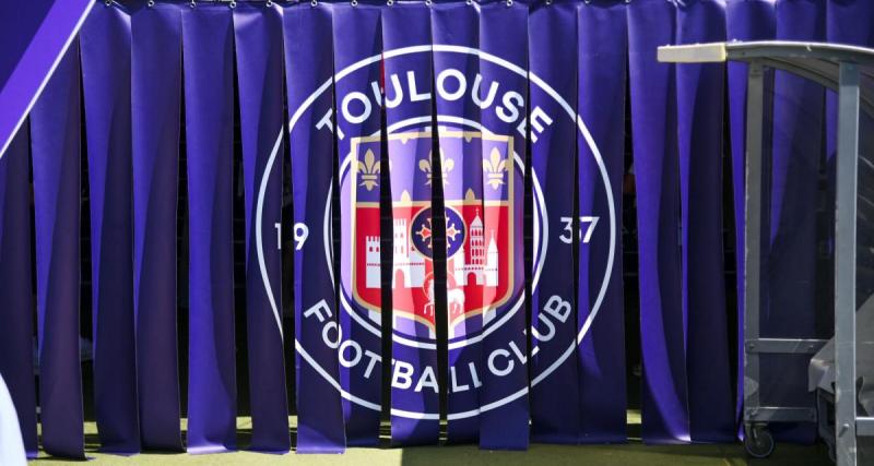  - Toulouse : le club réagit à la polémique du maillot arc-en-ciel et "écarte" les joueurs concernés