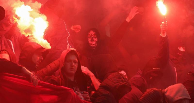  - Conférence League : l’AZ Alkmaar présente ses excuses après les incidents contre West Ham