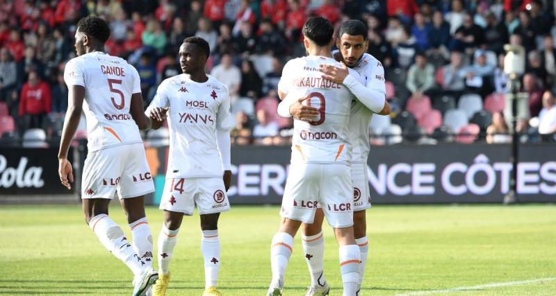  - Metz devant, Bastia renversant, Saint-Étienne rattrapé, Annecy mène...