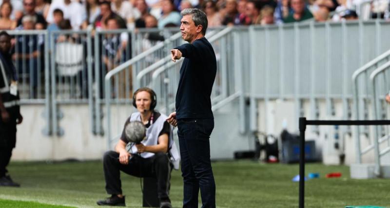  - Bordeaux : David Guion félicite ses joueurs après la victoire contre Laval 