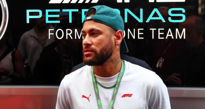  - PSG - Mercato : Neymar finalement retenu ?