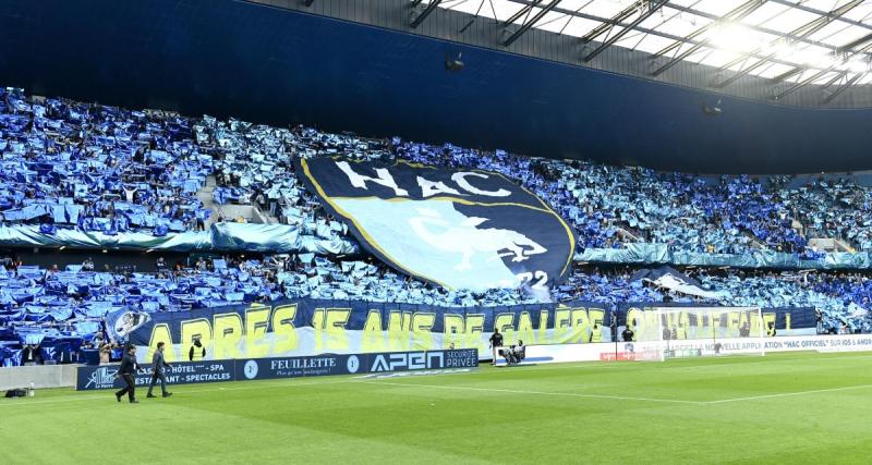  - Le Havre : envahissement de terrain après le titre de champion de L2