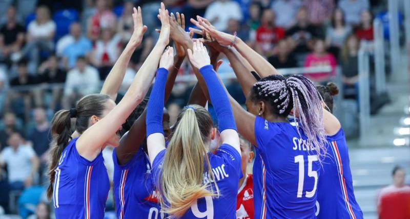  - Volley-ball : les Bleues s'inclinent d'emblée face à la Hongrie