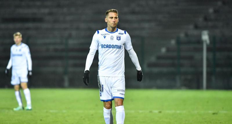  - Auxerre : un cadre s’en va (off)