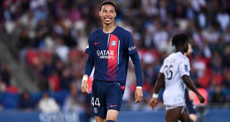  - PSG : Ekitike poussé dehors pour laisser la place à Thuram ?