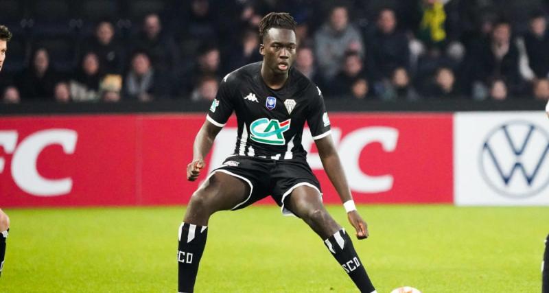  - Angers : direction la Premier League pour Batista Mendy ?