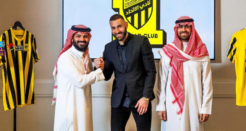  - Un incroyable sosie de Benzema s'est invité à sa présentation !