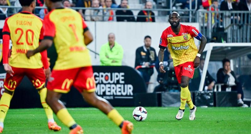  - Lens : le nouveau maillot domicile dévoilé