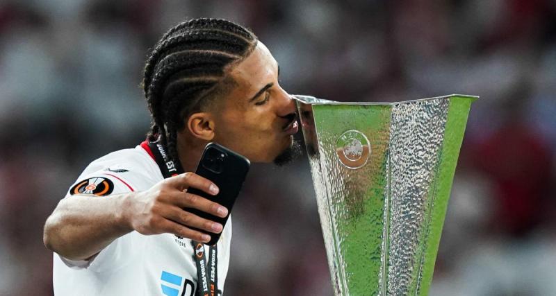  - Stade Rennais : Loïc Badé signe officiellement à Séville 