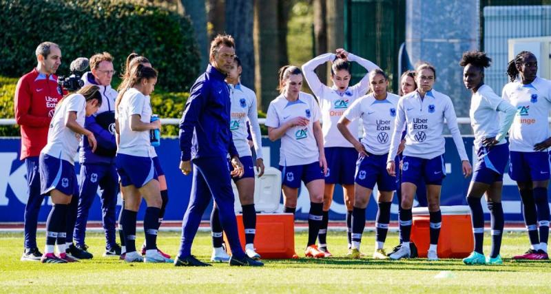  - Classement FIFA (F) : Les États-Unis restent en tête, statu quo pour les Bleues 