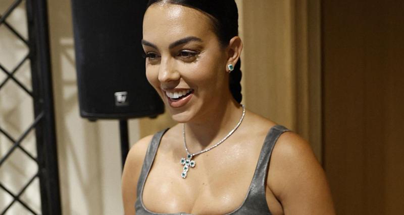  - Georgina Rodriguez, madame Cristiano Ronaldo, se fait tourner autour...