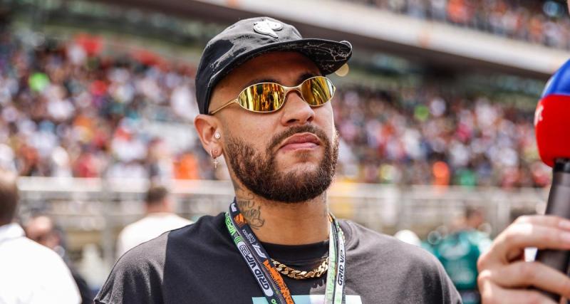  - PSG : Neymar affirme avoir trompé sa petite amie...enceinte