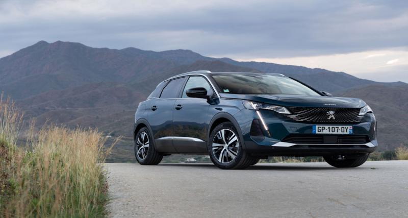  - Essai : au volant du Peugeot 3008 1.2 Hybrid 136 e-DSC6