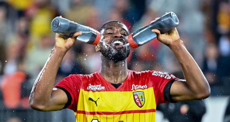  - RC Lens - Mercato : Naples a de la concurrence pour Danso