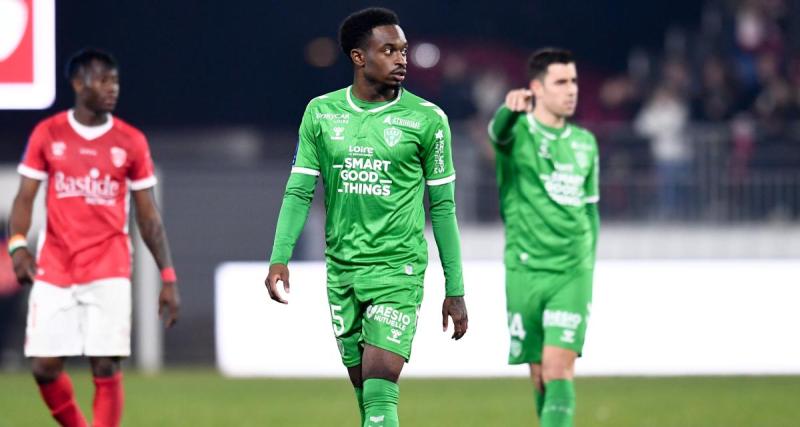  - ASSE - Mercato : les Verts officialisent un nouveau départ 