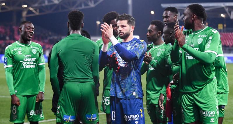  - Saint-Étienne : après Krasso, un nouvel attaquant quitte les Verts (off)