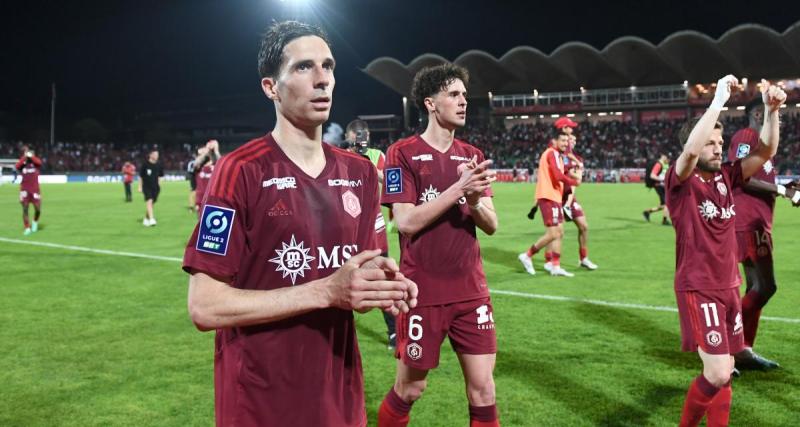  - Annecy : les joueurs demandent une Ligue 2 à 21 dans une lettre ouverte adressée au ministère et à la LFP