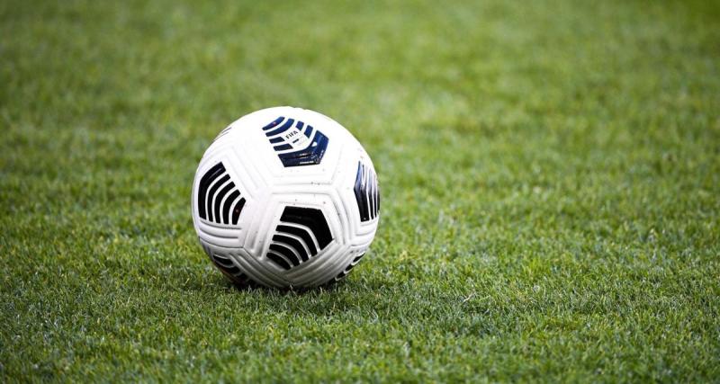  - N2 : le meilleur buteur de N3 Corse-Méditerranée rejoint Saumur, un cadre prolonge à Bergerac, un milieu rejoint Fleury (off)