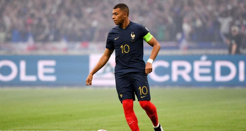  - OM : Macron parle de Mbappé à Marseille avec un message clair 