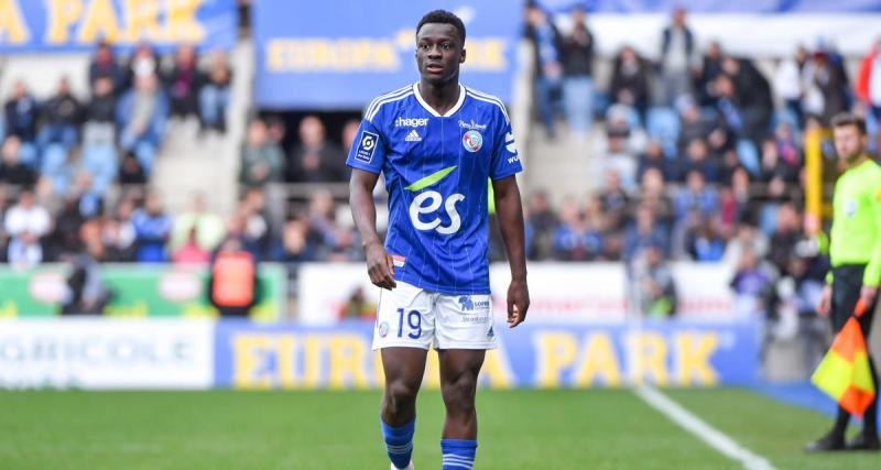  - RC Lens - Mercato : après Diouf, les Sang et Or avancent sur deux autres pistes communes avec l'OM