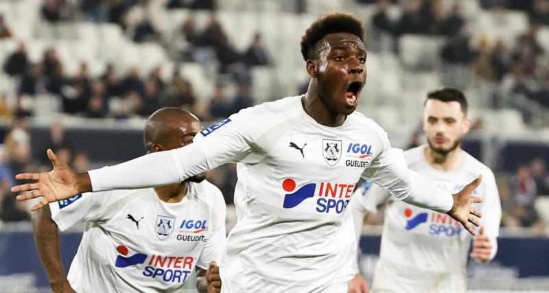  - Amiens : la pépite Ilenikhena file à Antwerp (off)