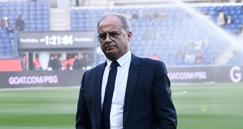  - PSG - Mercato : une offre colossale est partie pour un buteur que l'Europe s'arrache