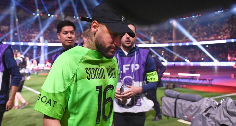  - PSG : Luis Enrique a fixé la date de la reprise, Neymar déprimé comme jamais ?